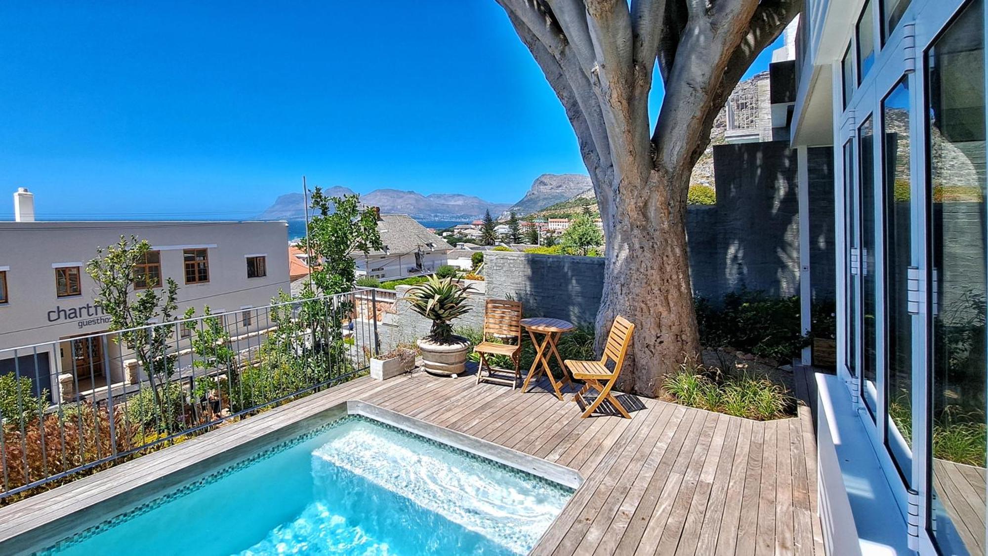 The Dragon Tree Guesthouse Kalk Bay Bagian luar foto